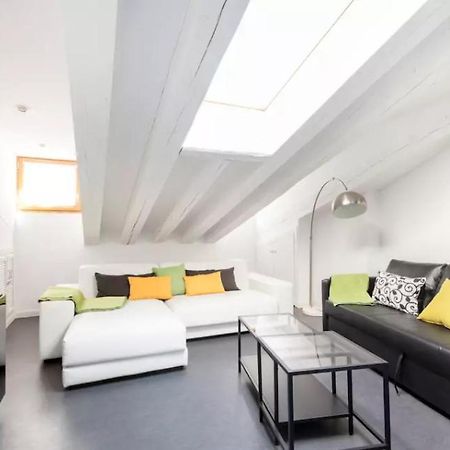Cute Apartment In The Heart Of Madryt Zewnętrze zdjęcie
